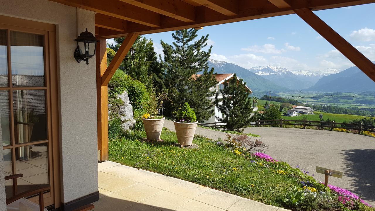 Suite Mit Parkplatz Gebertingen Exteriör bild
